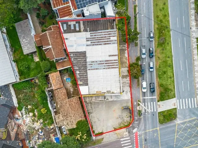 Terreno à venda, no bairro Jardim Botânico em Curitiba