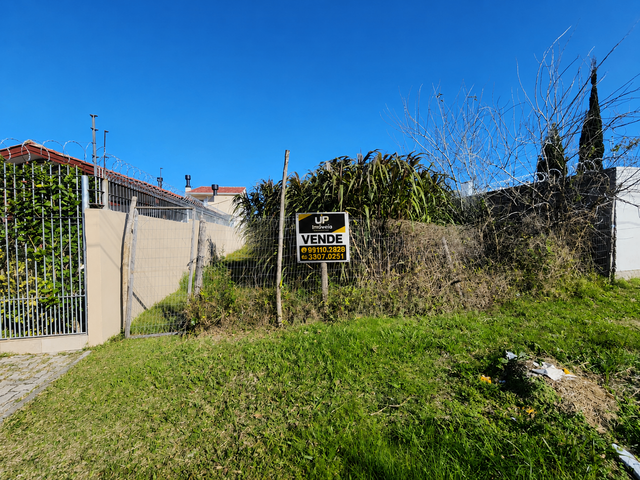 Terreno com 300m², à venda, no bairro Laranjal em Pelotas