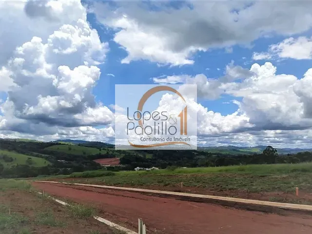 Terreno com 360m², à venda, no bairro Cachoeira em Atibaia
