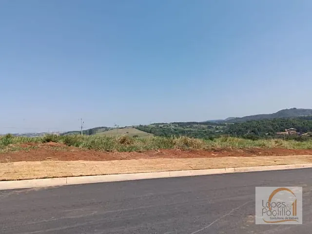 Terreno com 360m², à venda, no bairro Cachoeira em Atibaia
