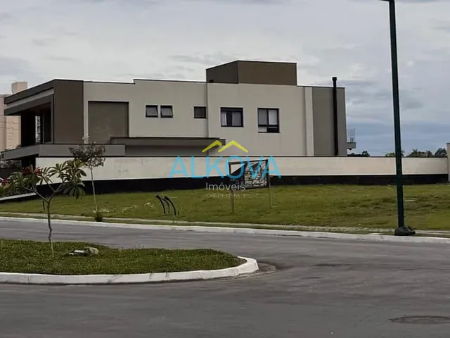 Terreno com 600m², à venda, no bairro Urbanova em São José dos Campos
