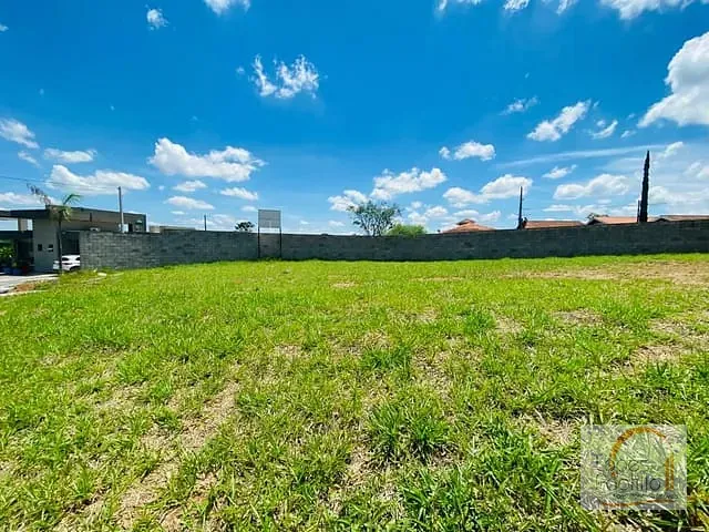 Terreno com 440m², à venda, no bairro Jardim dos Pinheiros em Atibaia