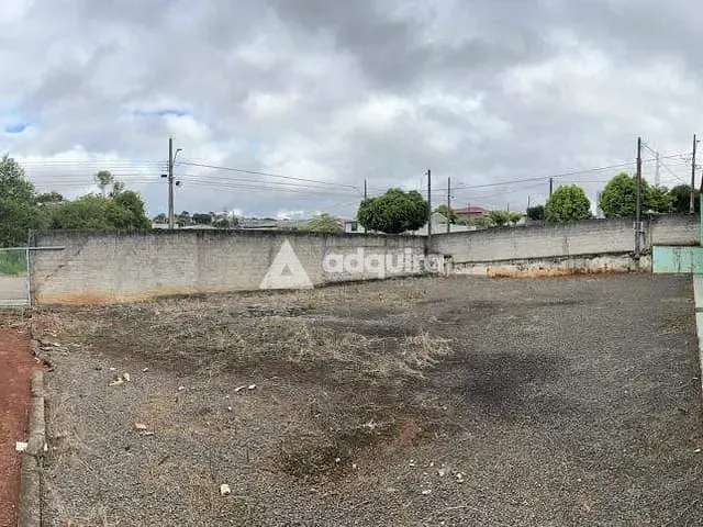 Terreno com 350m², à venda, no bairro Centro em Reserva