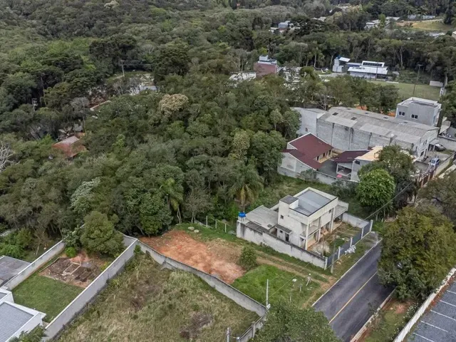 Terreno à venda, no bairro Ferraria em Campo Largo
