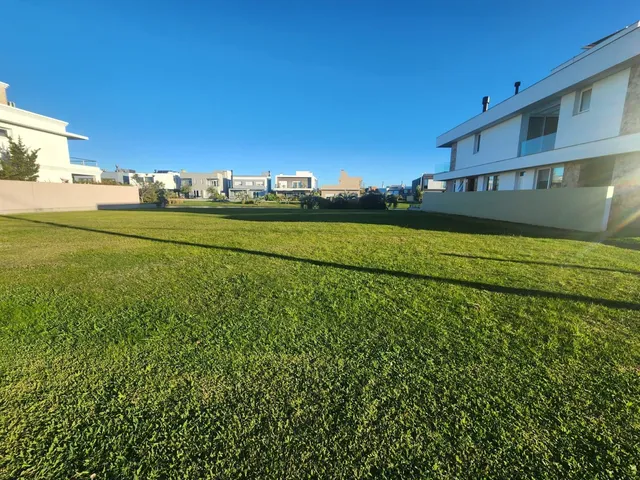 Terreno com 450m², à venda, no bairro São Gonçalo em Pelotas