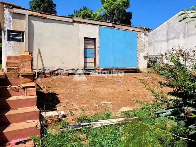Terreno com 720m², à venda, no bairro Uvaranas em Ponta Grossa