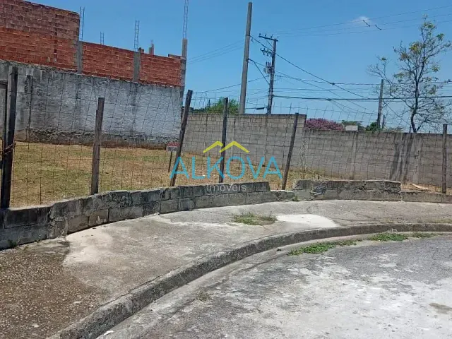 Terreno com 251m², à venda, no bairro Residencial Santa Paula em Jacareí