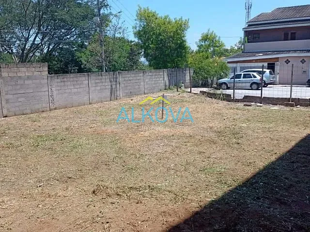 Terreno com 251m², à venda, no bairro Residencial Santa Paula em Jacareí