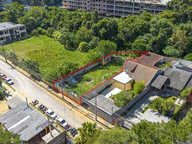 Terreno com 550m², à venda, no bairro Mossunguê em Curitiba