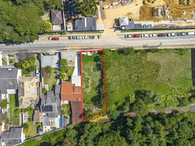 Terreno com 550m², à venda, no bairro Mossunguê em Curitiba