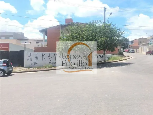 Terreno com 222m², à venda, no bairro Nova Cerejeiras em Atibaia