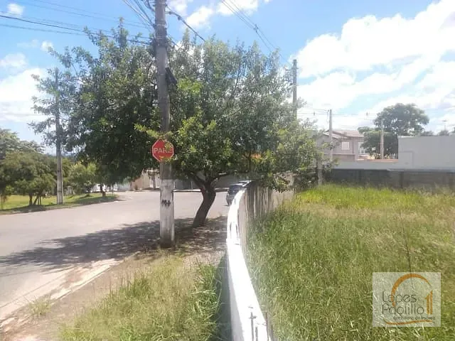 Terreno com 222m², à venda, no bairro Nova Cerejeiras em Atibaia