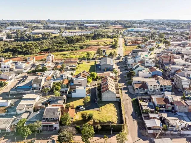 Terreno à venda, no bairro Campo Comprido em Curitiba