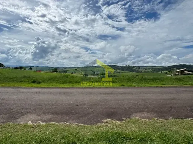Terreno com 1049m², à venda, no bairro Zona Rural em Itatiba