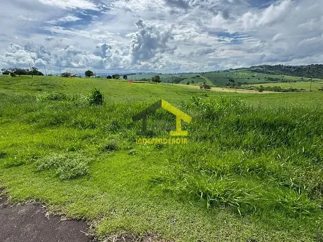 Terreno com 1049m², à venda, no bairro Zona Rural em Itatiba