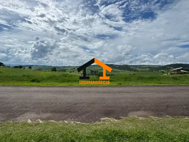 Terreno com 1049m², à venda, no bairro Zona Rural em Itatiba