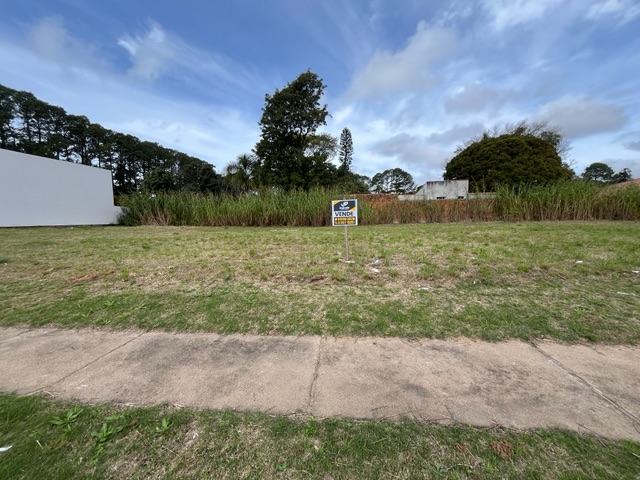 Terreno com 250m², à venda, no bairro Las Acácias em Pelotas