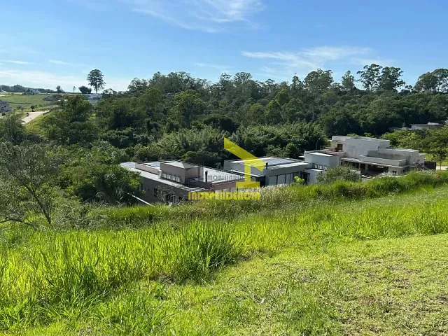 Terreno com 678m², à venda, no bairro Tapera Grande em Itatiba