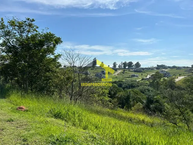 Terreno com 678m², à venda, no bairro Tapera Grande em Itatiba