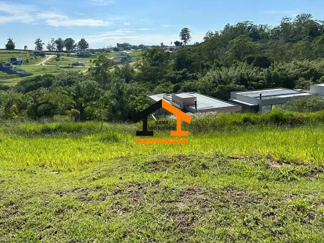 Terreno com 678m², à venda, no bairro Tapera Grande em Itatiba
