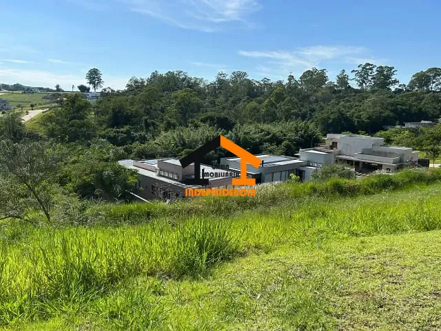 Terreno com 678m², à venda, no bairro Tapera Grande em Itatiba