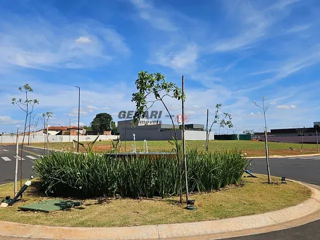 Terreno com 360m², à venda, no bairro Jardim Residencial Sapezal em Indaiatuba