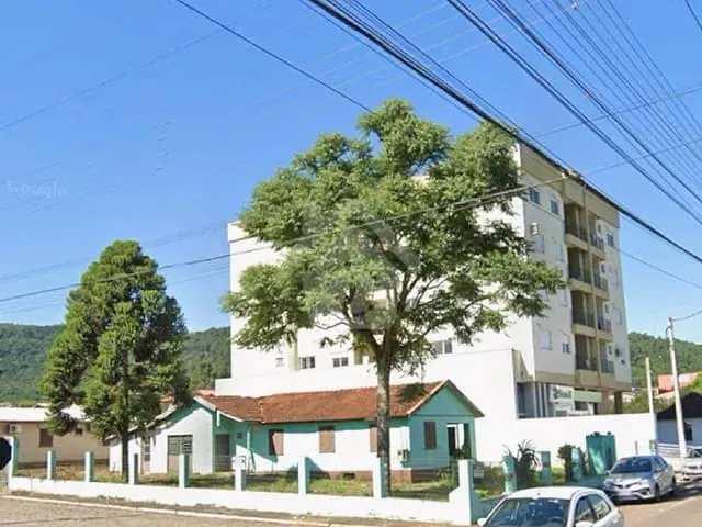 Terreno com 696m², à venda, no bairro CENTRO em Westfalia