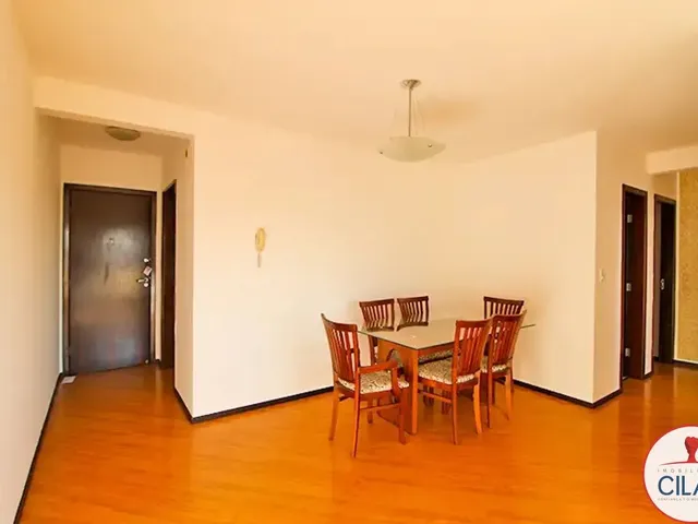 Apartamento 3 quartos e 2 banheiros, à venda, no bairro Hauer em Curitiba