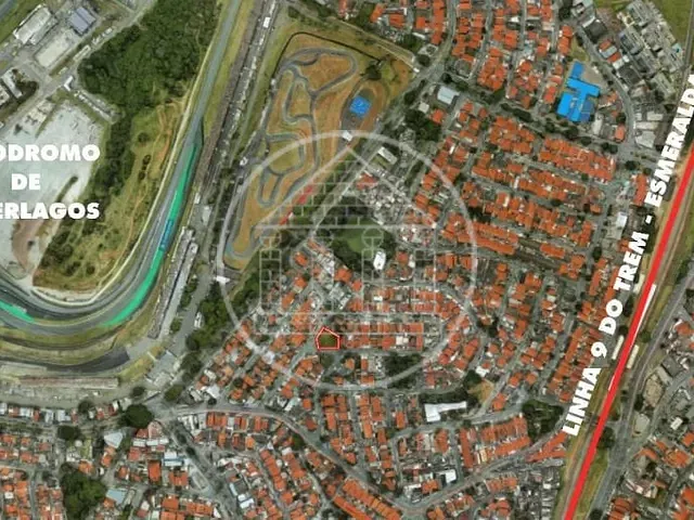 Terreno com 720m², à venda, no bairro Jardim Satélite em São Paulo