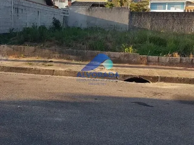 Terreno com 140m², à venda, no bairro Jardim Santa Júlia em São José Dos Campos