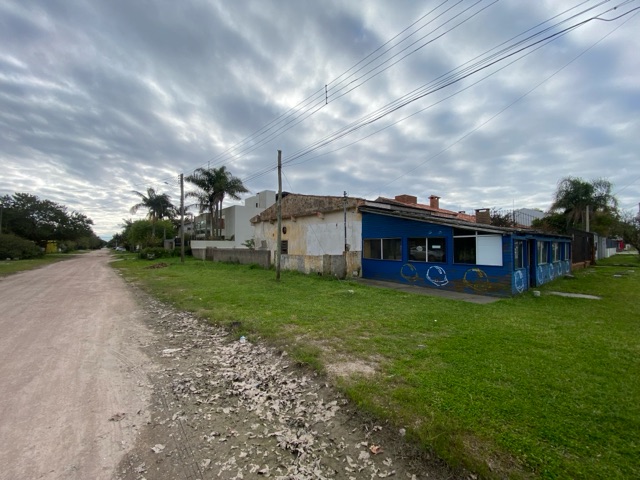 Terreno com 360m², à venda, no bairro Laranjal em Pelotas