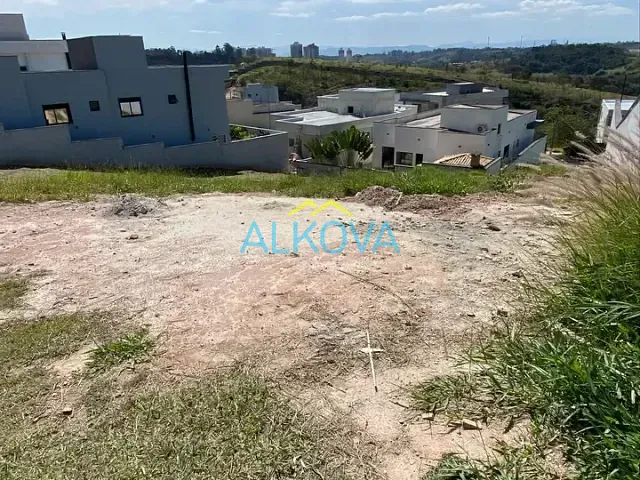 Terreno com 369m², à venda, no bairro Loteamento Verana em São José dos Campos