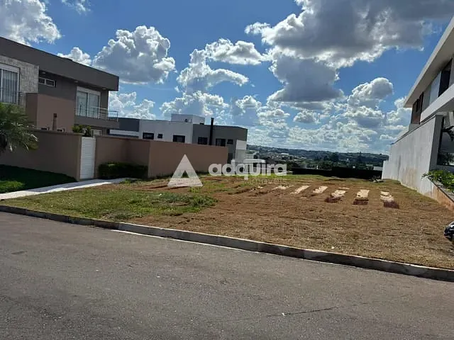 Terreno com 643m², à venda, no bairro Estrela em Ponta Grossa