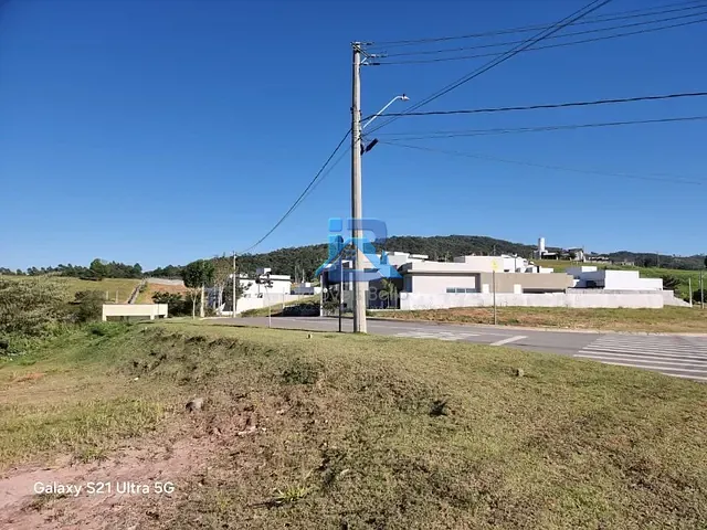 Terreno com 602m², à venda, no bairro Bairro Itapema em Itatiba