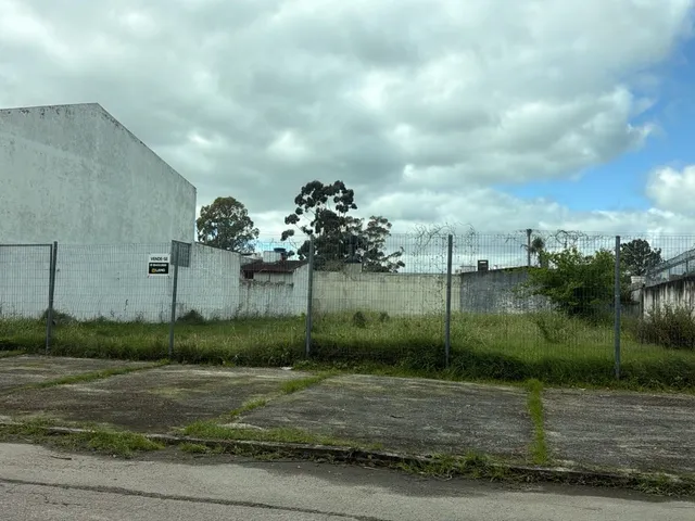 Terreno com 600m², à venda, no bairro Três Vendas em Pelotas