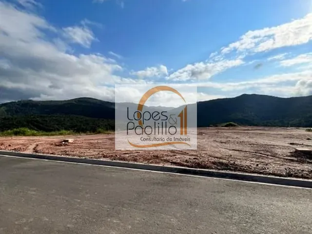 Terreno com 300m², à venda, no bairro Jardim Santa Fe em Bom Jesus dos Perdões