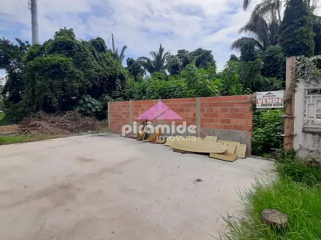 Terreno com 500m², à venda, no bairro Praia das Palmeiras em Caraguatatuba
