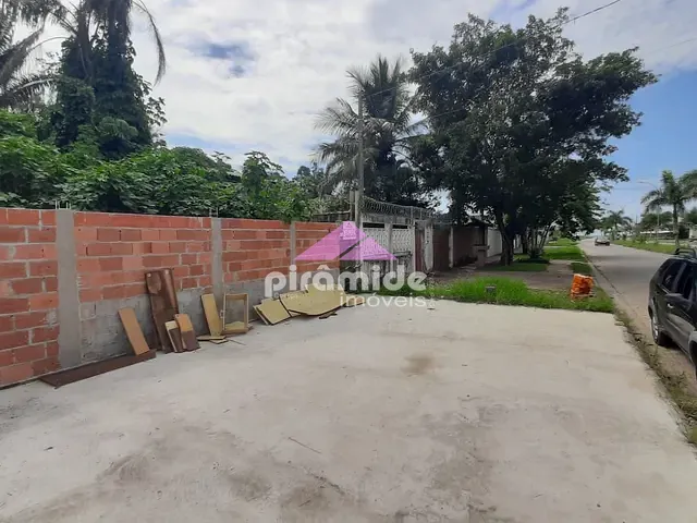 Terreno com 500m², à venda, no bairro Praia das Palmeiras em Caraguatatuba