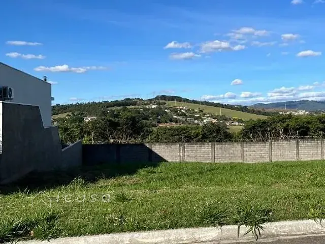 Terreno com 256m², à venda, no bairro Reserva do Vale em Caçapava