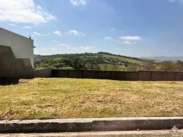 Terreno com 256m², à venda, no bairro Reserva do Vale em Caçapava