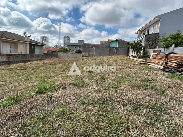 Terreno com 743m², à venda, no bairro Orfãs em Ponta Grossa