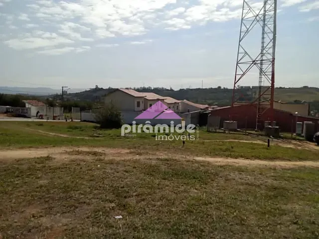 Terreno com 1300m², à venda, no bairro Campo Belo em São José dos Campos