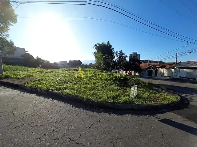Terreno com 500m², à venda, no bairro Parque das Nações em Pindamonhangaba
