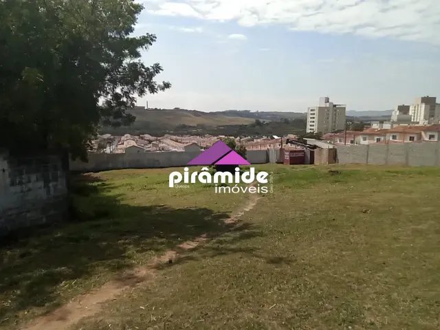 Terreno com 1300m², à venda, no bairro Campo Belo em São José dos Campos