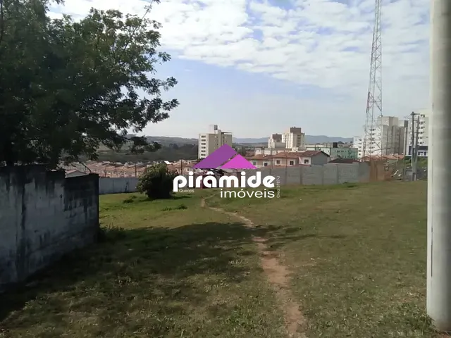 Terreno com 1300m², à venda, no bairro Campo Belo em São José dos Campos
