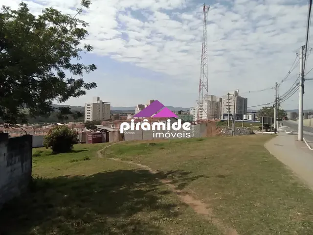 Terreno com 1300m², à venda, no bairro Campo Belo em São José dos Campos