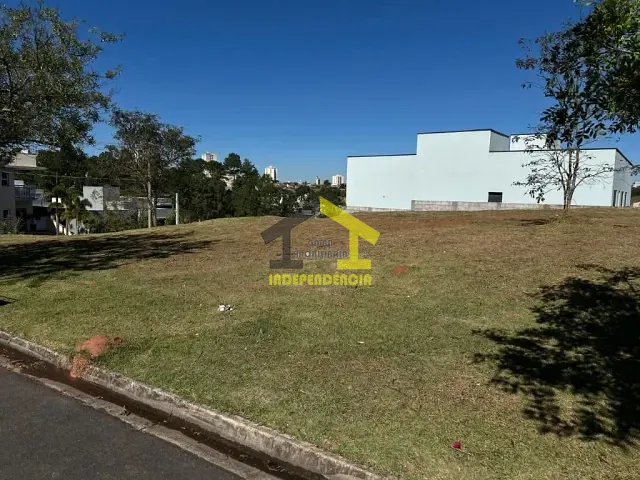 Terreno com 526m², à venda, no bairro Jardim Alto de Santa Cruz em Itatiba