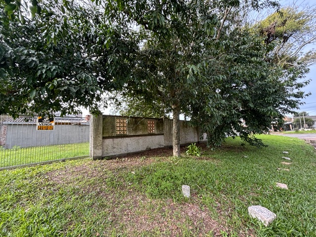 Terreno com 480m², à venda, no bairro Laranjal em Pelotas