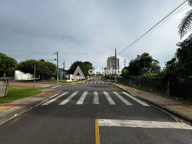 Terreno com 462m², à venda, no bairro Orfãs em Ponta Grossa