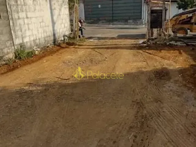 Terreno com 300m², à venda, no bairro Parque Senhor do Bonfim em Taubaté